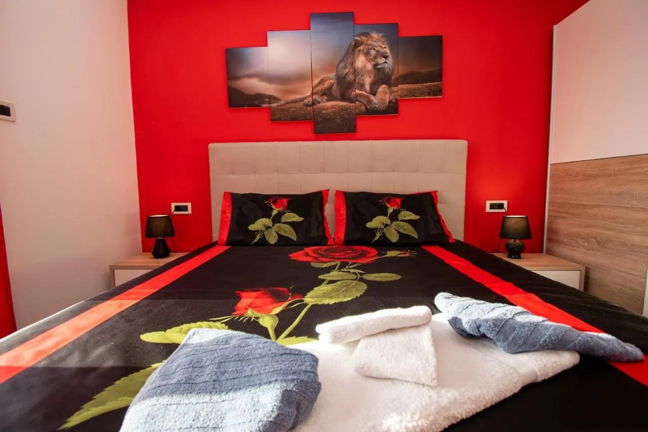 Apartments With Pool In Pula,Croatia Pula